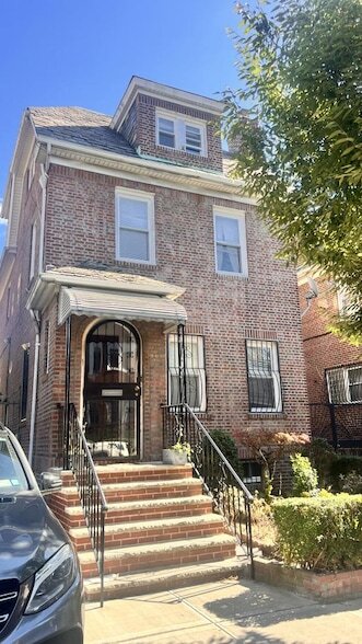 Foto del edificio - 33-29 84th St