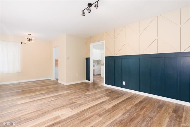 Building Photo - 2 br, 1 bath House - 505 San Bernardino Ave