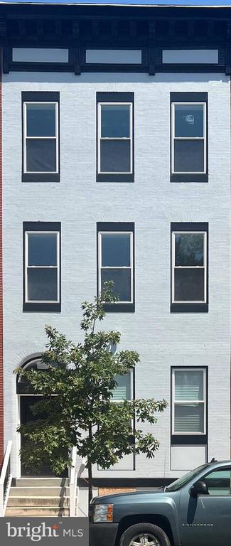 Building Photo - 615 N Calhoun St
