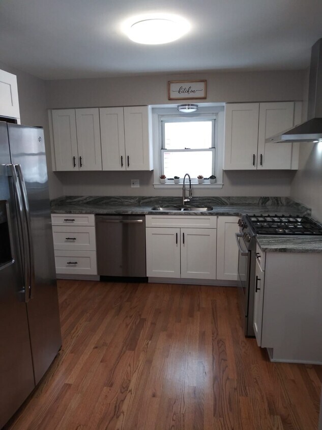 23 Chestnut St, Canonsburg, PA 15317 House Rental in Canonsburg, PA