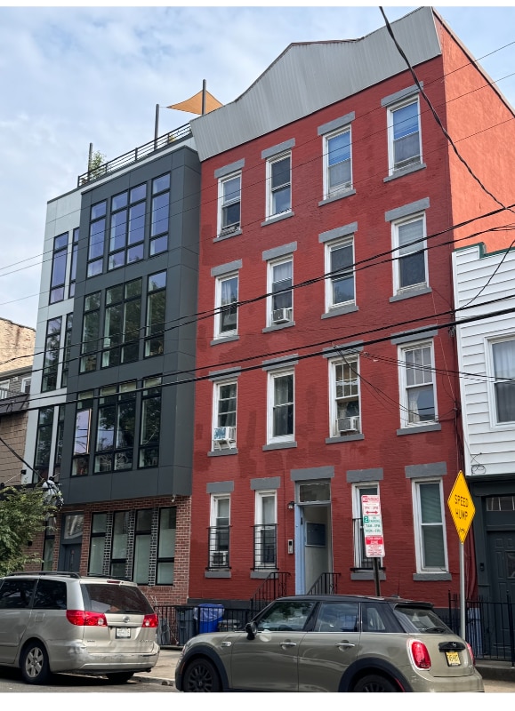 Primary Photo - 309 3rd St