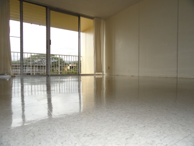 Building Photo - 95 Waikalani Pl