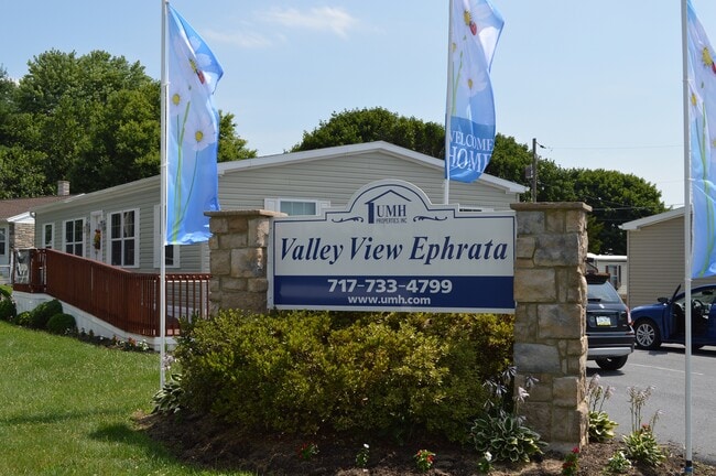Signage - Valley View Ephrata 1