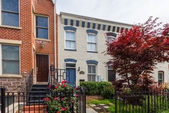 Building Photo - 1120 K St SE