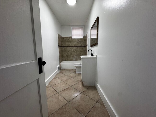 Foto del edificio - 395 E 152nd St
