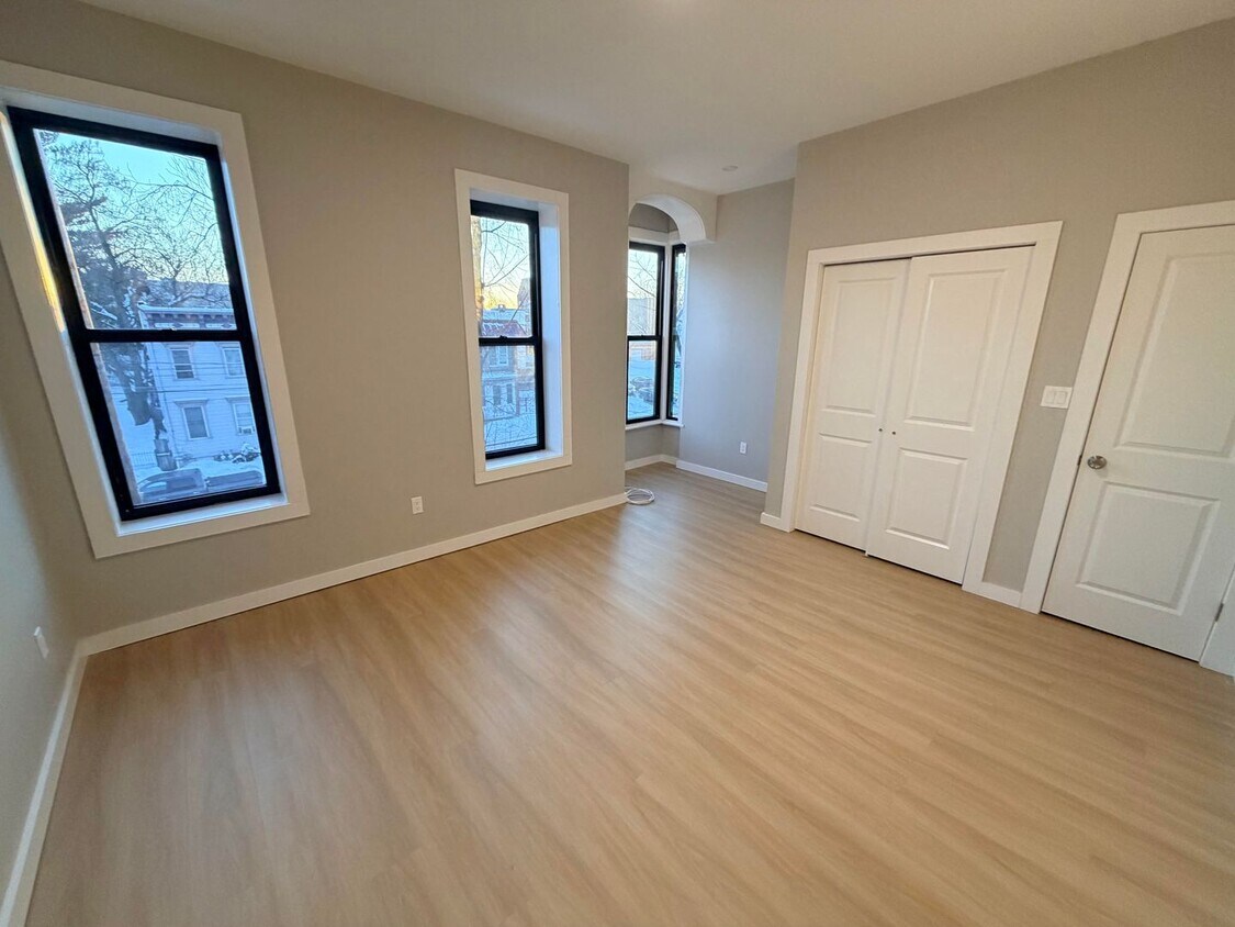 Foto del edificio - 541 Clinton Ave