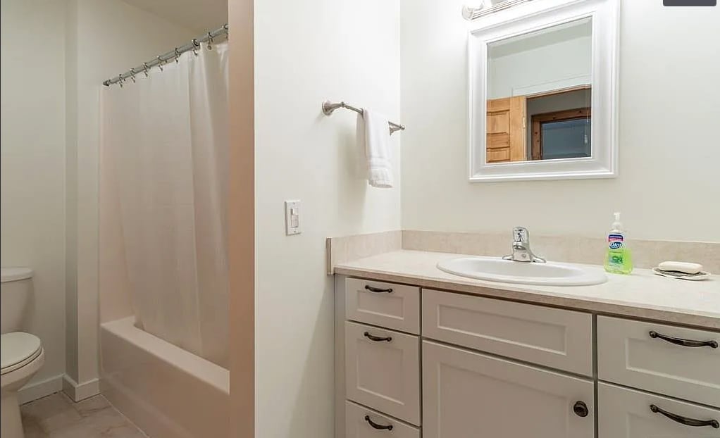 Photo - 205 Blue Stone Trail (Glenville, NC)