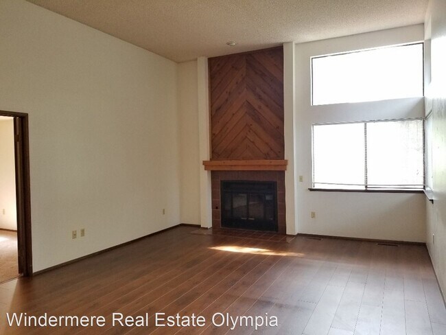 Building Photo - 3 br, 2.5 bath House - 1718 Jasmine St NW