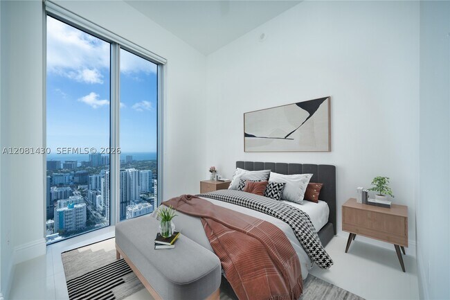 Foto del edificio - 185 SW 7th St