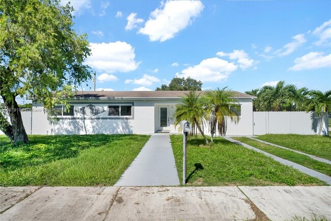 Foto del edificio - 29810 SW 153rd Ct