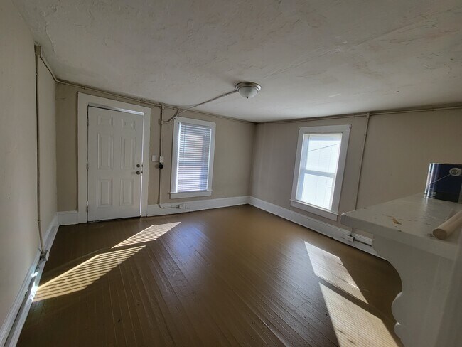 Foto del edificio - 902 East St