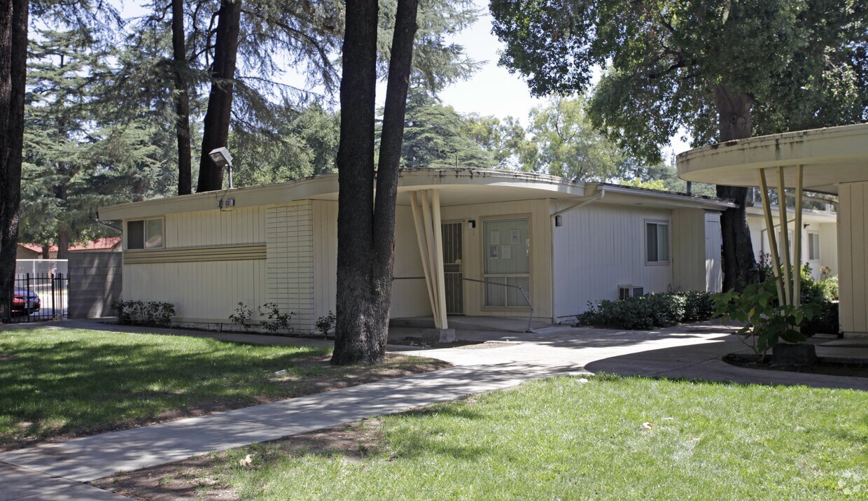 The Drake Apartments Apartments in Fontana, CA