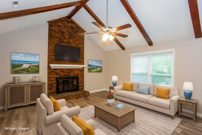 Foto del edificio - 7007 Golden Spike Dr