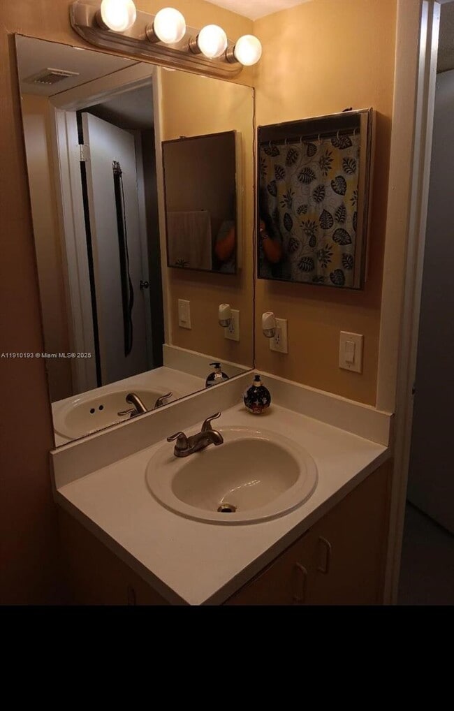 Building Photo - 18870 NW 57th Ave