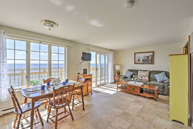 Foto del edificio - 352 Shore Rd