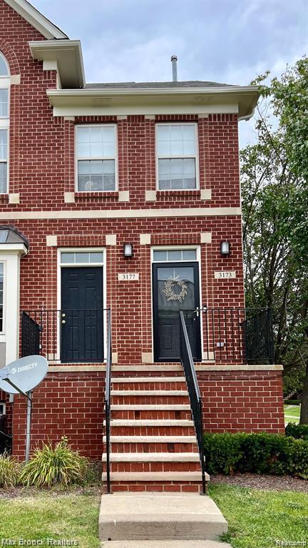 Building Photo - 3177 Newbury Pl