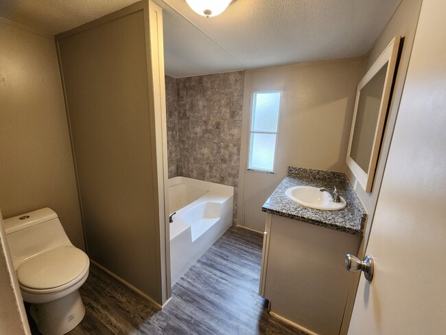 Building Photo - 20223 Perrilloux Rd