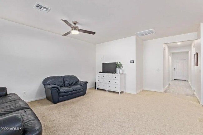 Foto del edificio - 7242 E Teal Way