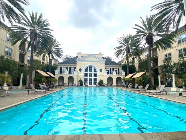 Foto del edificio - 3230 Watermarke Pl