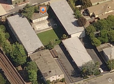 Building Photo - Hacienda Apartments