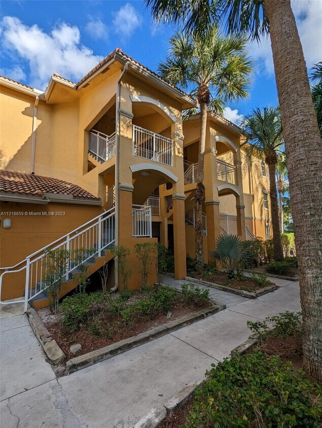 9640 NW 2nd St Unit 5107, Pembroke Pines, FL 33024 Condo for Rent in