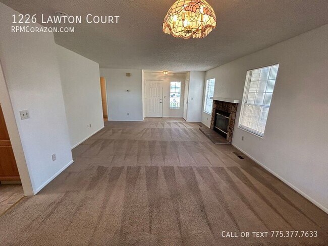 Foto del edificio - 1226 Lawton Ct