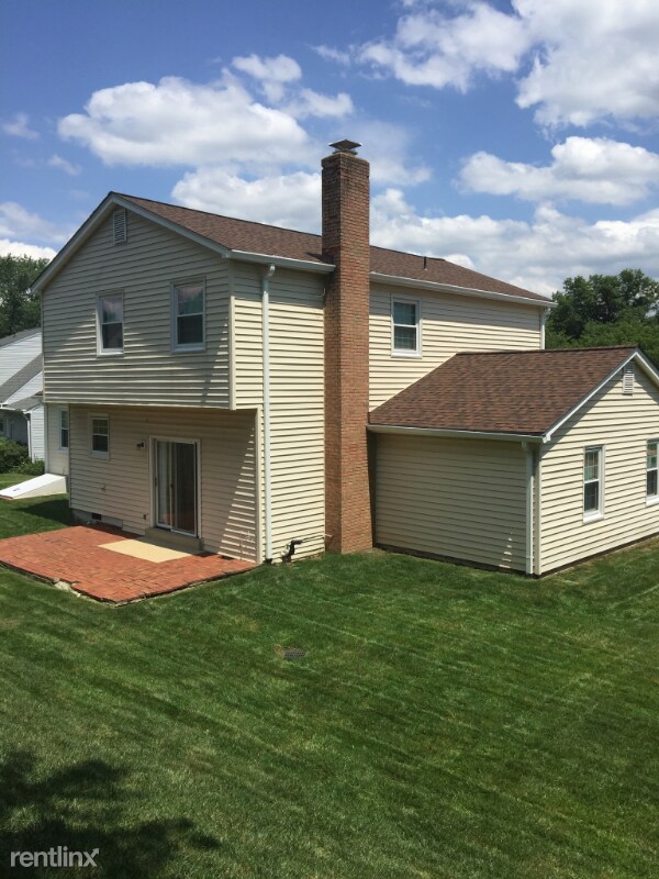 Building Photo - 5 br, 2.5 bath House - 7910 Larrick Court