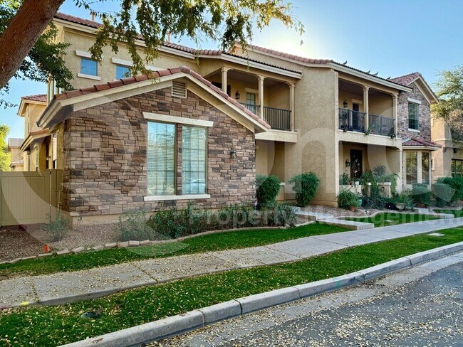 Building Photo - 3335 E Sheffield Rd