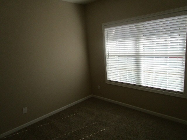 Foto del edificio - 6903 Grand Hickory Dr