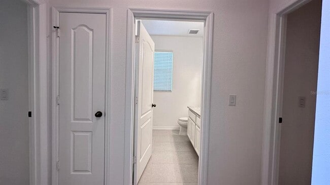 Building Photo - 3331 Forton Dr