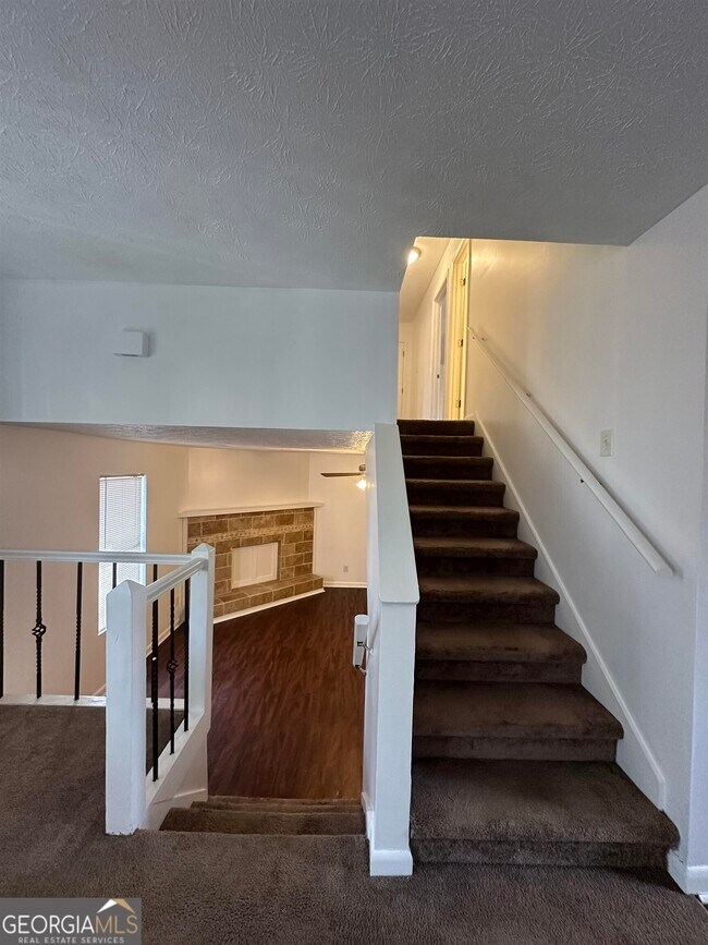 Building Photo - 3814 Chimney Ridge Ct
