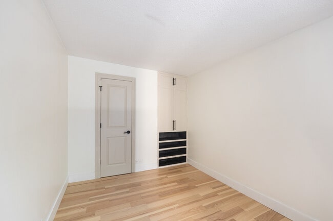 Foto del edificio - 1339 N Dearborn 2B