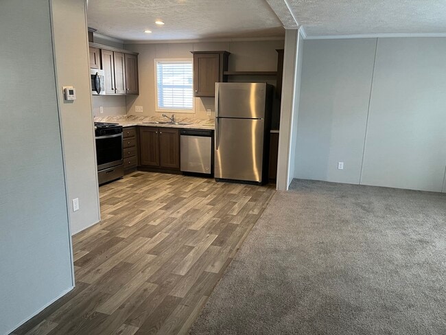 Foto del edificio - 6610 Lear Nagle Rd