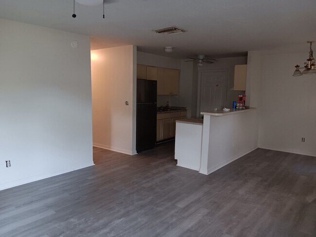 Photo - 3220 E Caracas St House