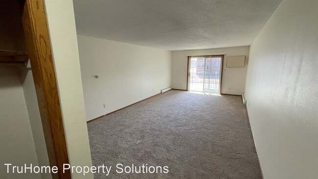 Building Photo - 2 br, 1 bath House - 1702 22nd Ave S #212