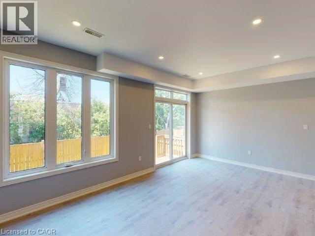 Building Photo - 18C MERIGOLD Street Unit# #UPPER