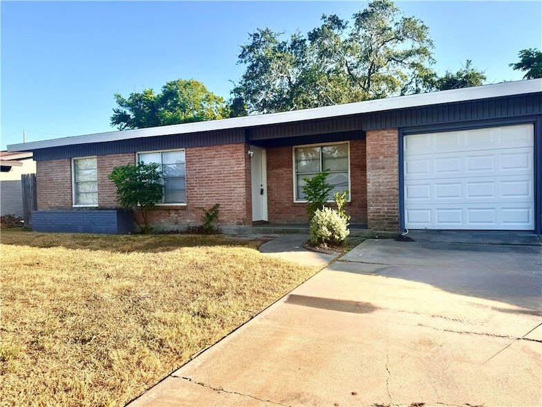 Primary Photo - 5913 Lucille Dr