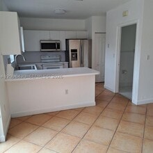 Building Photo - 953 SW 147th Ct
