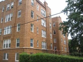 Photo - Fullerton Manor
