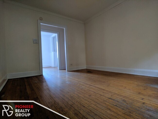 Foto del edificio - 2322 N Spaulding Ave
