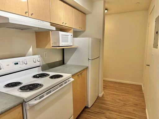 Foto del edificio - Beautiful condo w/garage space in desirable Belltown! Available 6/10/2026!
