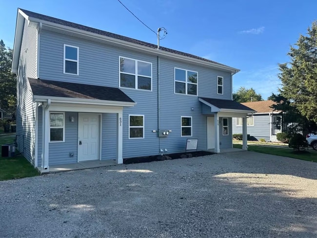 Building Photo - 629 Vincent Rd