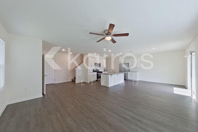 Foto del edificio - 32208 Edson Ave