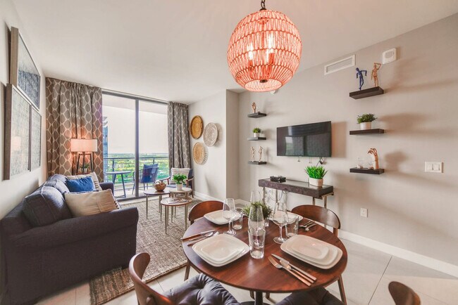 Foto del edificio - 5350 NW 84th Ave