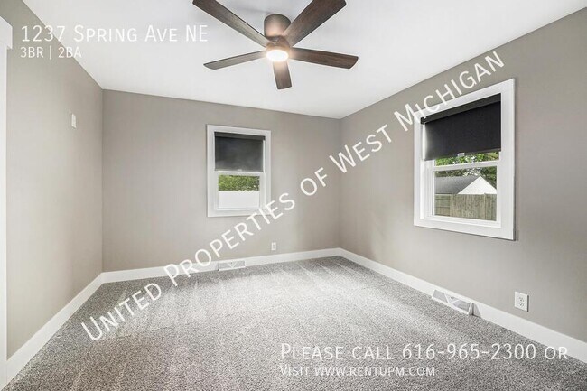 Foto del edificio - 1237 Spring Ave NE