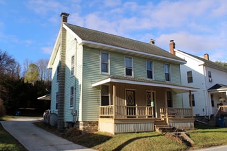 Building Photo - 2456 Seven Valleys Rd