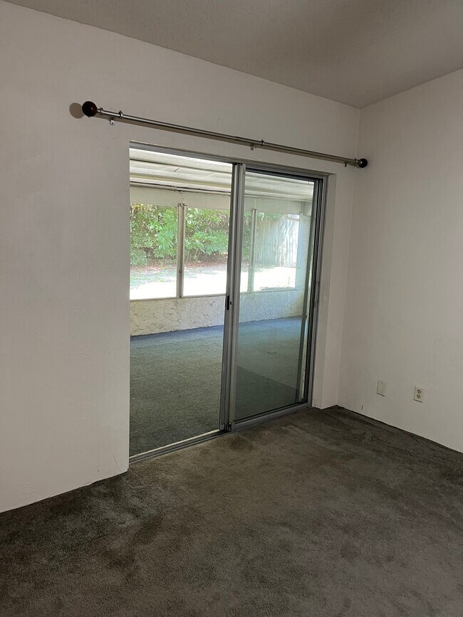 Building Photo - 14 Woodlands Blvd