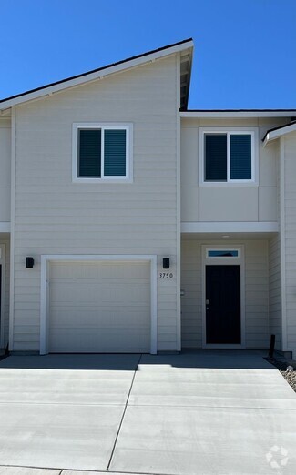 Building Photo - 3750 S Roosevelt Pl