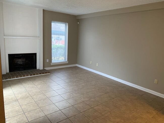 Photo - 1719 Ridge Oaks Place Townhome