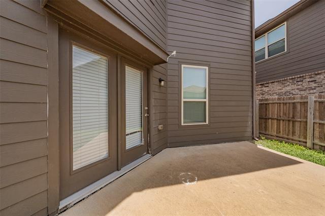 Foto del edificio - 6268 Topsail Dr